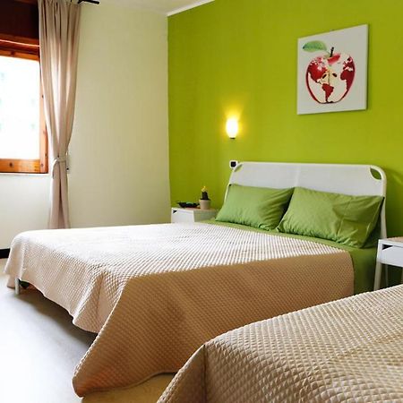 B&B Business Vacanze Casalnuovo Di Napoli Exteriör bild